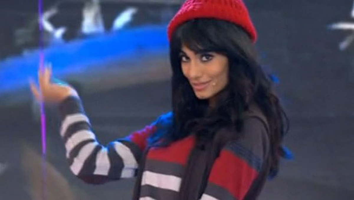 Nur Bozar'dan Türkan Şoray Taklidi / Bu Tarz Benim Yarışması