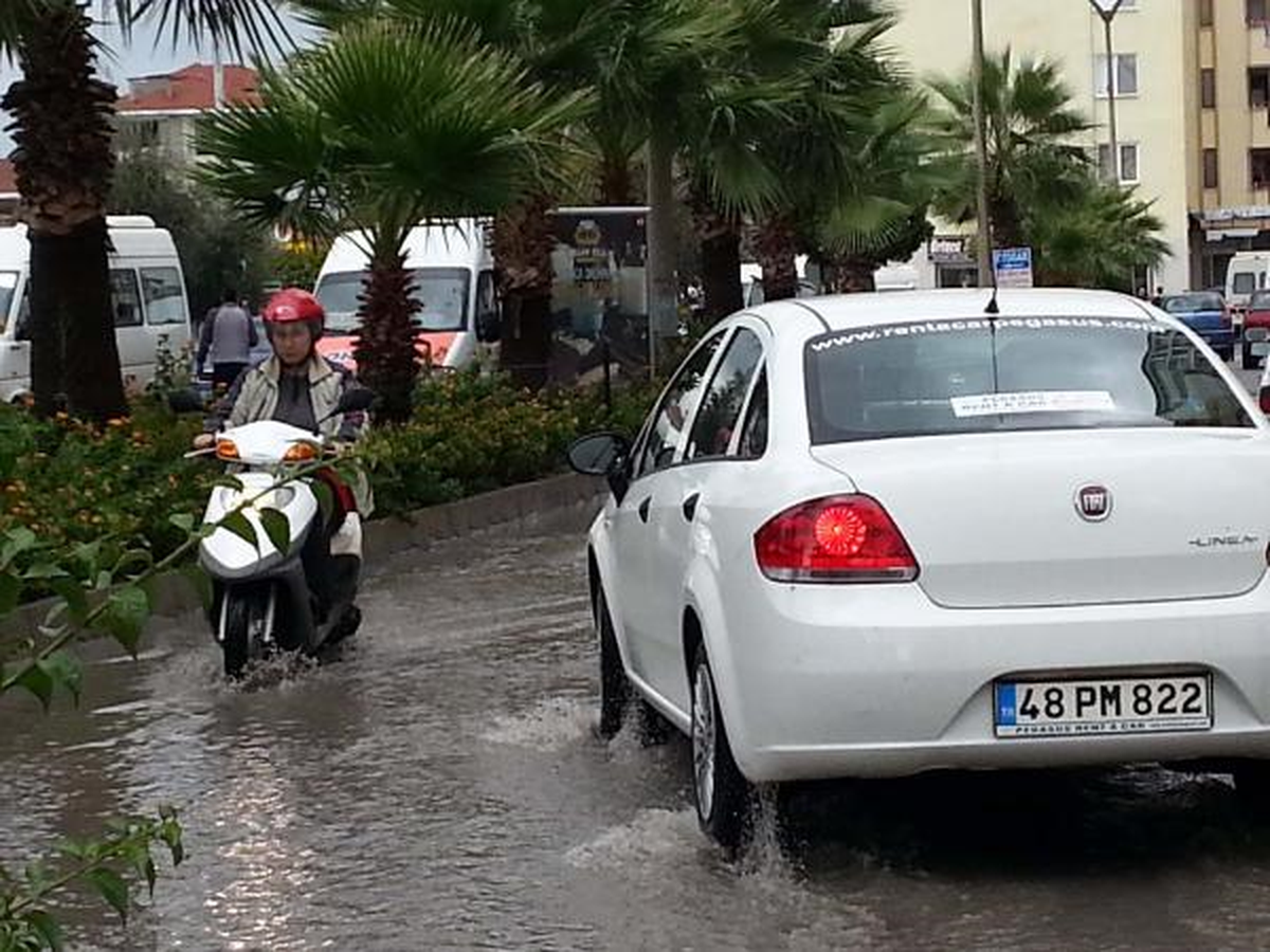 Ortaca ve Dalaman Sele Teslim