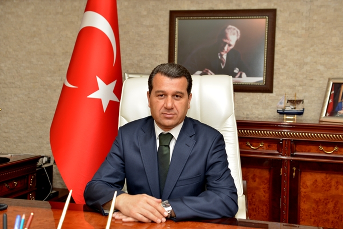 Vali Çelik :Cumhuriyet Yeniden Dirilişin Sembolüdür