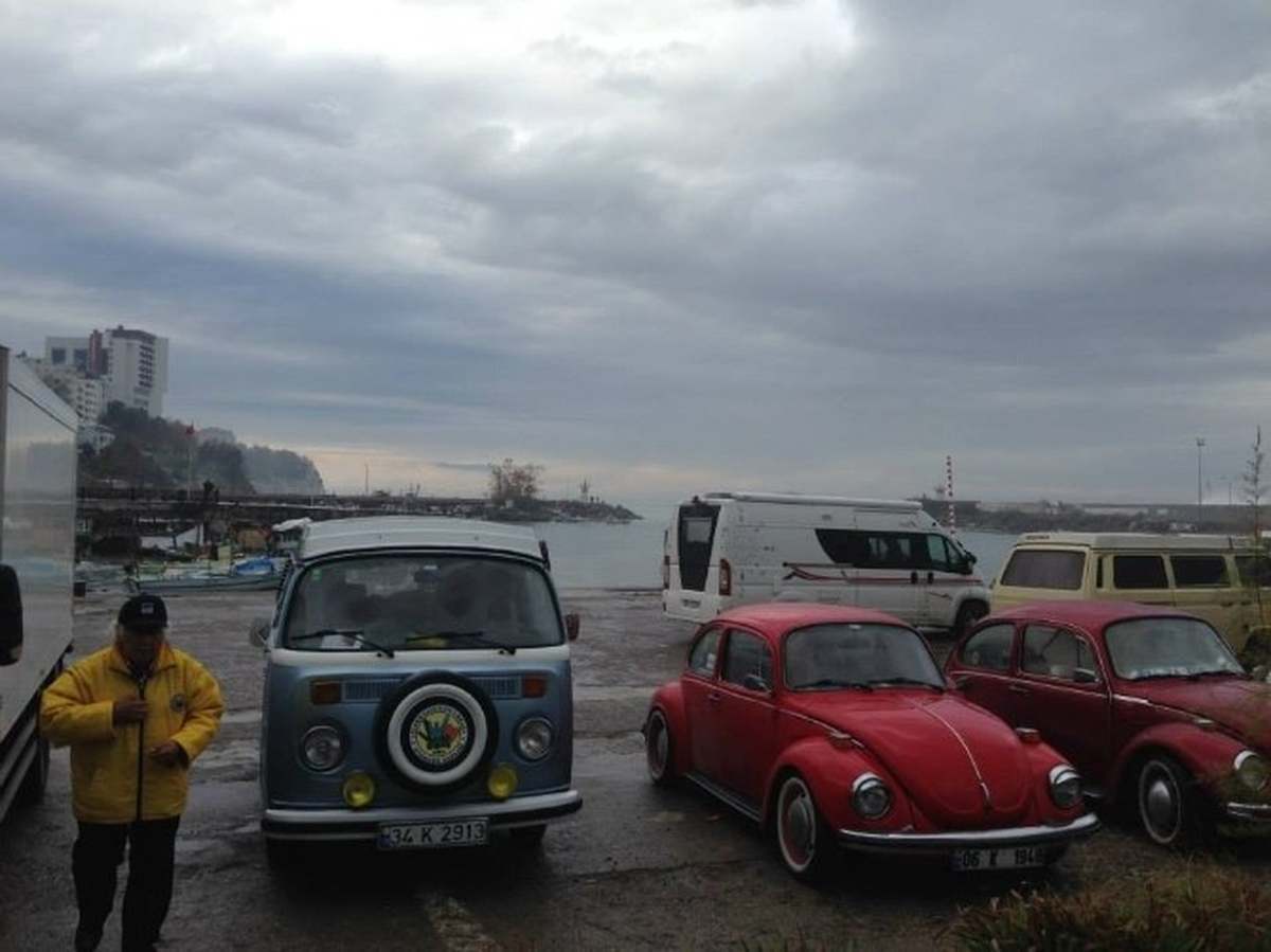 Volkswagen Kaplumbağa Otomobil Derneği Üyeleri Akçakoca\'da