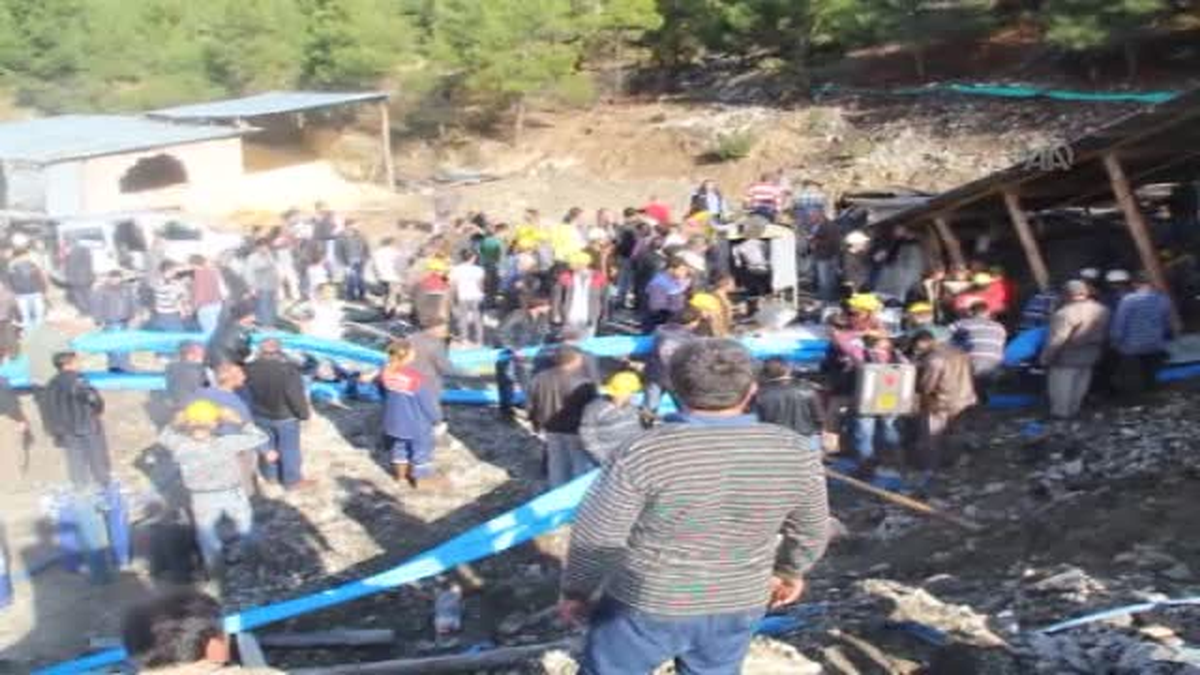 20 Maden İşçisi Mahsur Kaldı