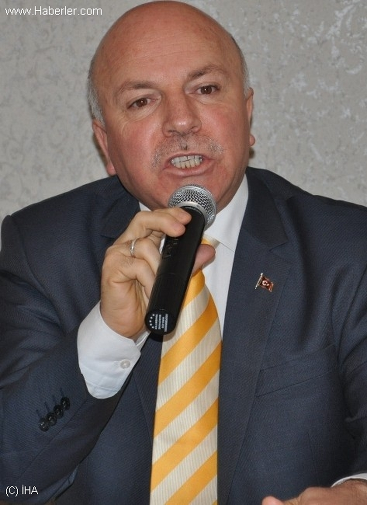 Erzurum B. Belediye Başkanı Sekmen\'den Cumhuriyet Bayramı Mesajı