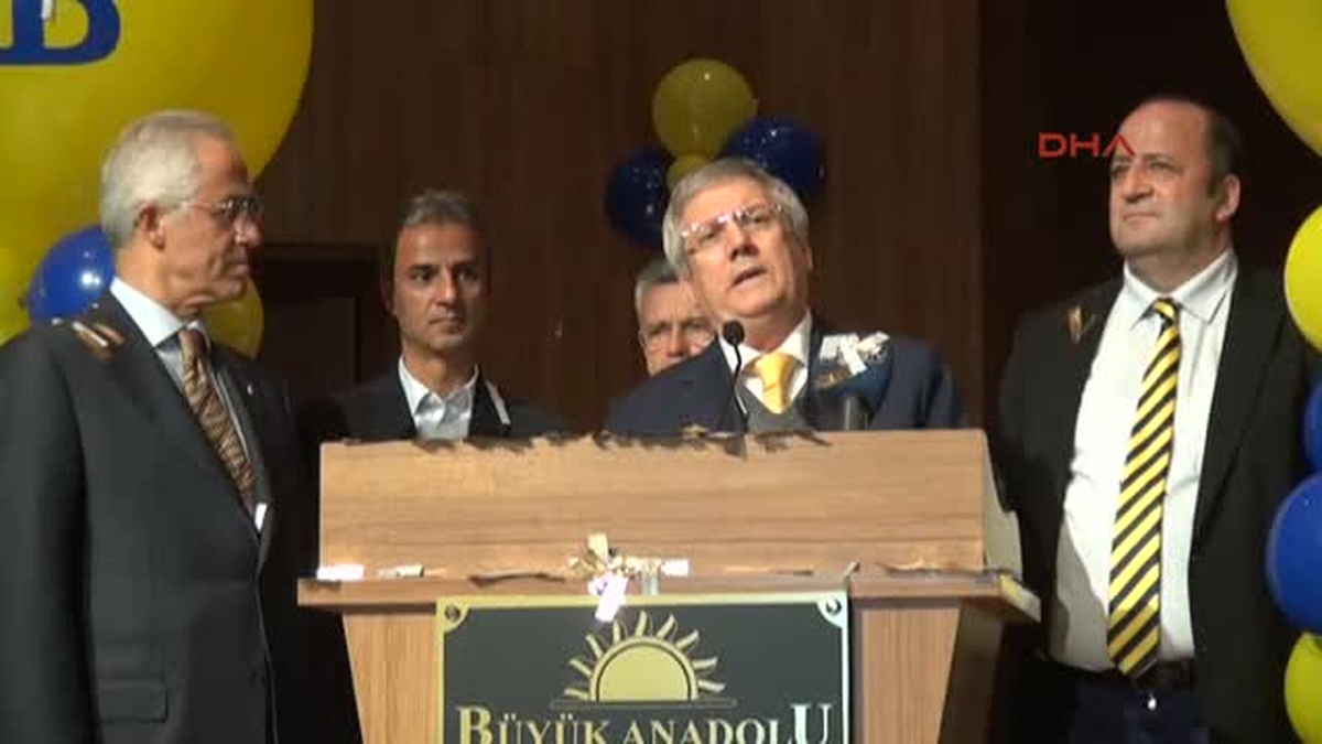 Aziz Yıldırım: Amacımız Fenerbahçe\'yi Dünyaya Yaymak