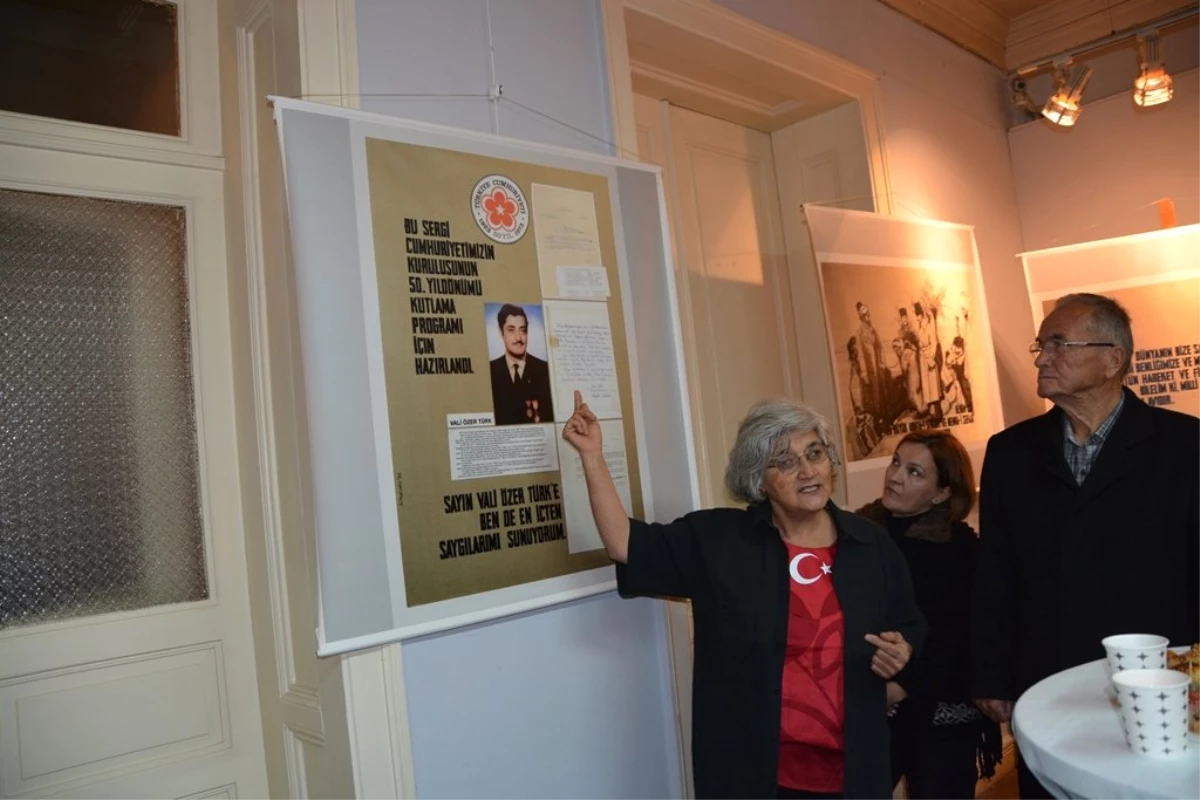 Gazi Mustafa Kemal Resim Sergisi Sarı Köşkte Düzenlendi