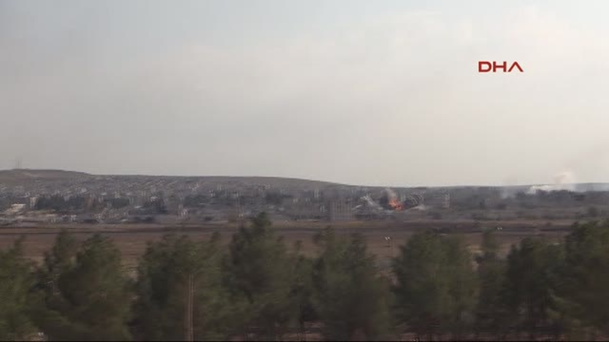 Kobani\'de Çatışma ve Bombardıman Sürüyor