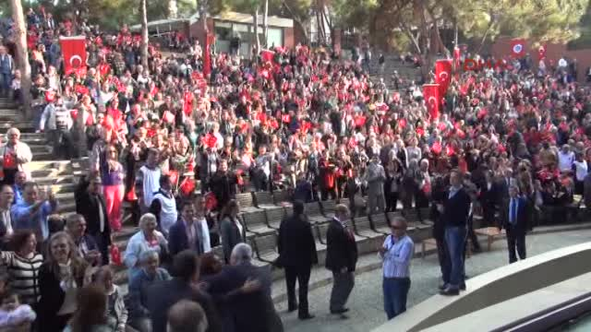 Mahpustaki Gazeteciler Cumhuriyet\'i Konuştu