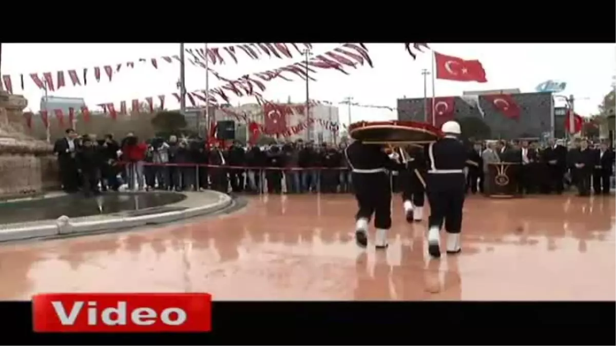 Taksim\'de Cumhuriyet Bayramı Töreni