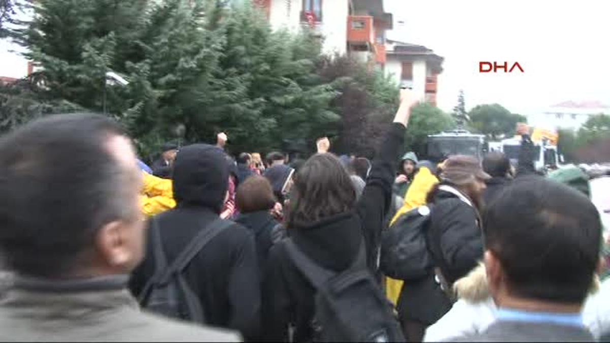 Validebağ\'da Polis Müdahalesi