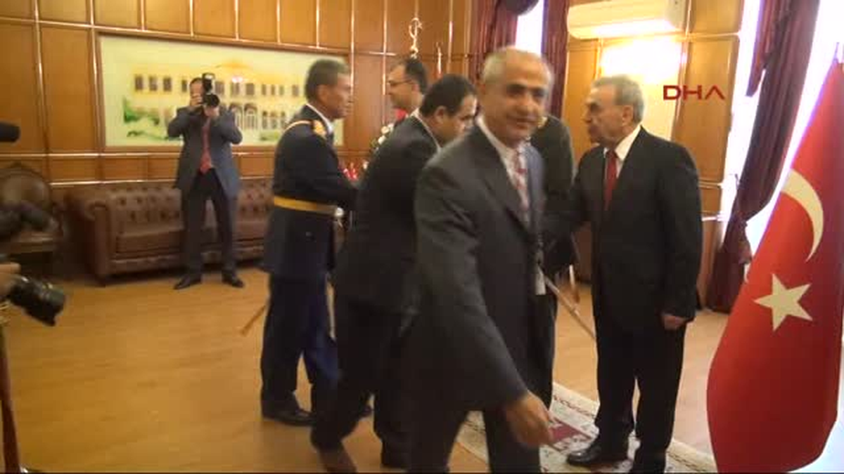 29 Ekim Cumhuriyet Bayramı İzmir\'de Törenlerle Kutlandı