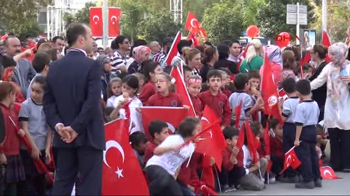 Adana\'da Coşkulu Cumhuriyet Bayramı Kutlaması