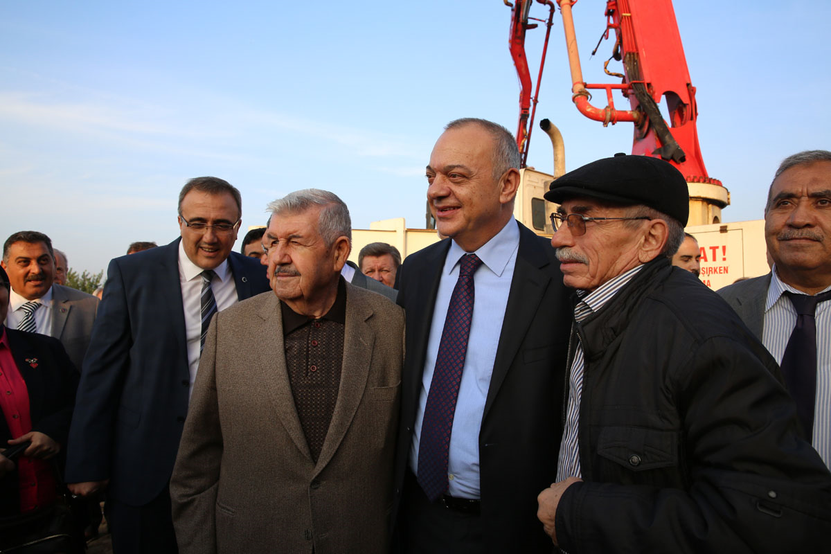 Alaşehir'de İlk Özel Hastanenin Temeli Atıldı