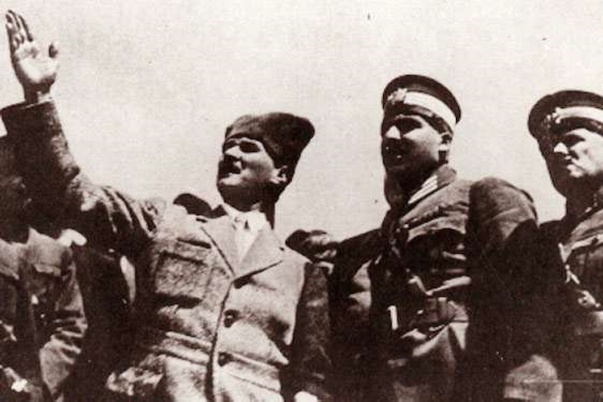 Atatürk'ün Dumlupınar'daki Görüntüleri Ortaya Çıktı