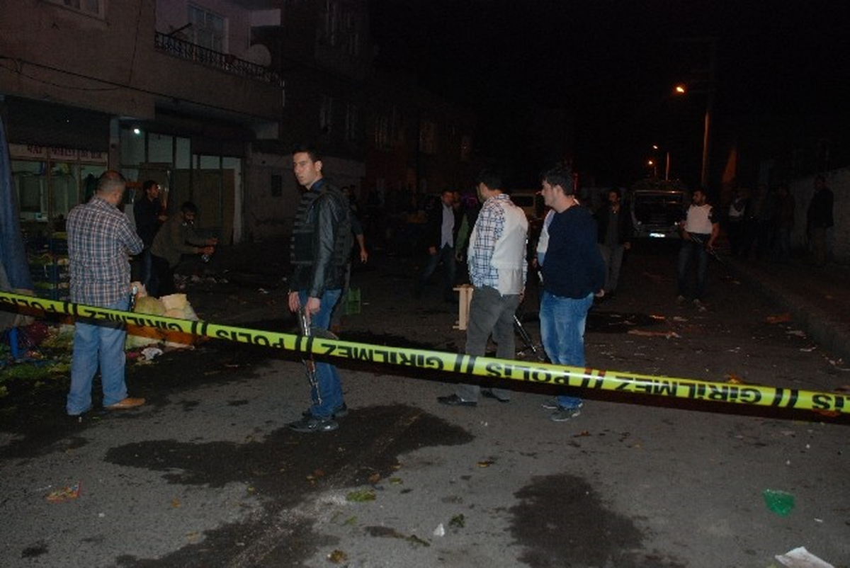 Diyarbakır\'da Astsubaya Susturuculu Suikast