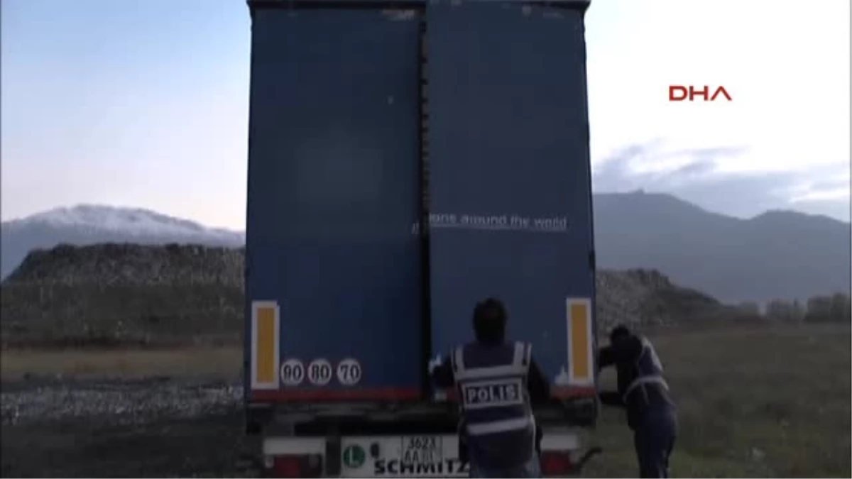 Erzincan\'da 214 Bin Paket Kacak Sigara Sigara Ele Geçti