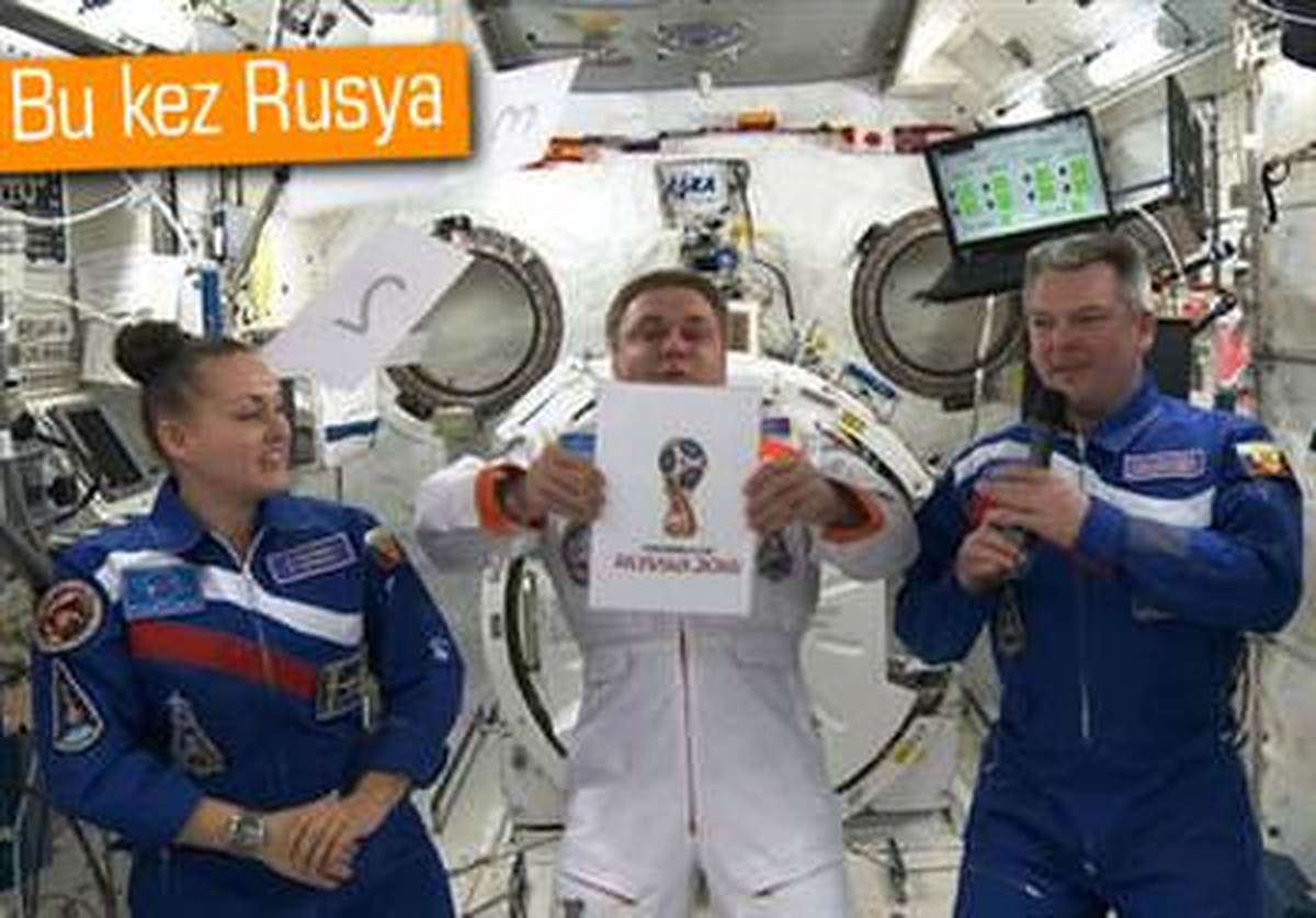 FIFA 2018 Dünya Kupası Amblemi Uzayda Tanıtıldı