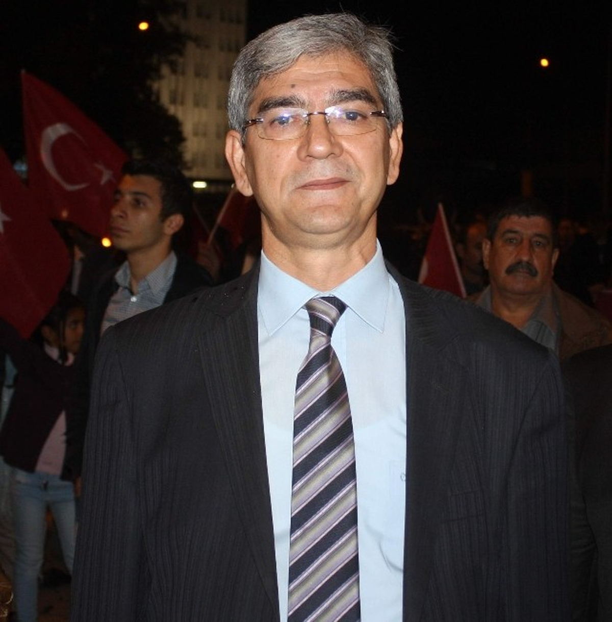Gaziantep\'te Meşaleli Cumhuriyet Yürüyüşü