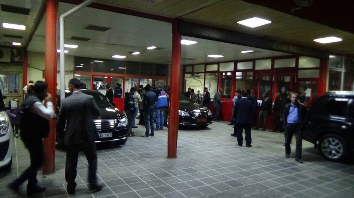 Hastanede Hüzünlü Bekleyiş