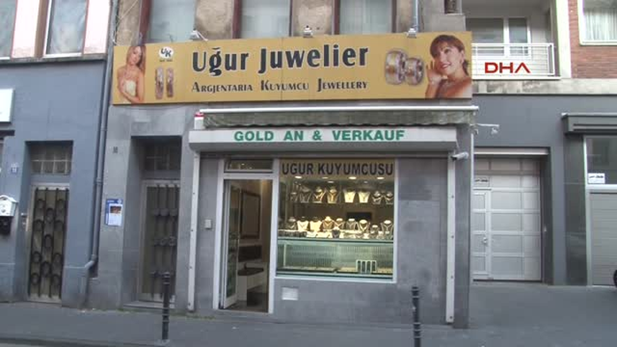 Köln\'de Türk Kuyumcu Gasp Edildi