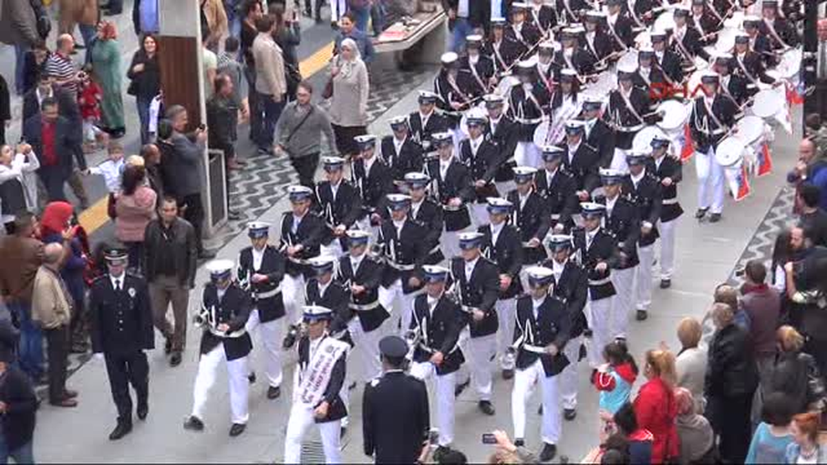 Samsun\'da Polis Bandosuna Büyük İlgi