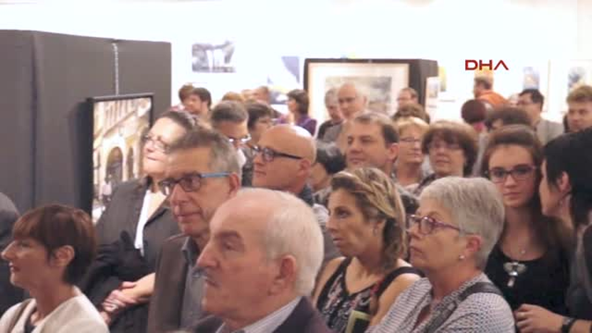 Türk Ressam Abdurrahman Çalkaya Suluboya Resim Bienalinde