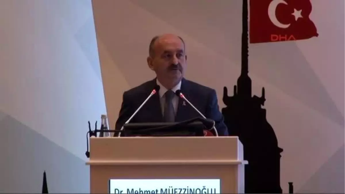 Bakan Müezzinoğlu ile Sare Davutoğlu "Türk Tıp Dünyası Kurultayı"Nda Konuştu