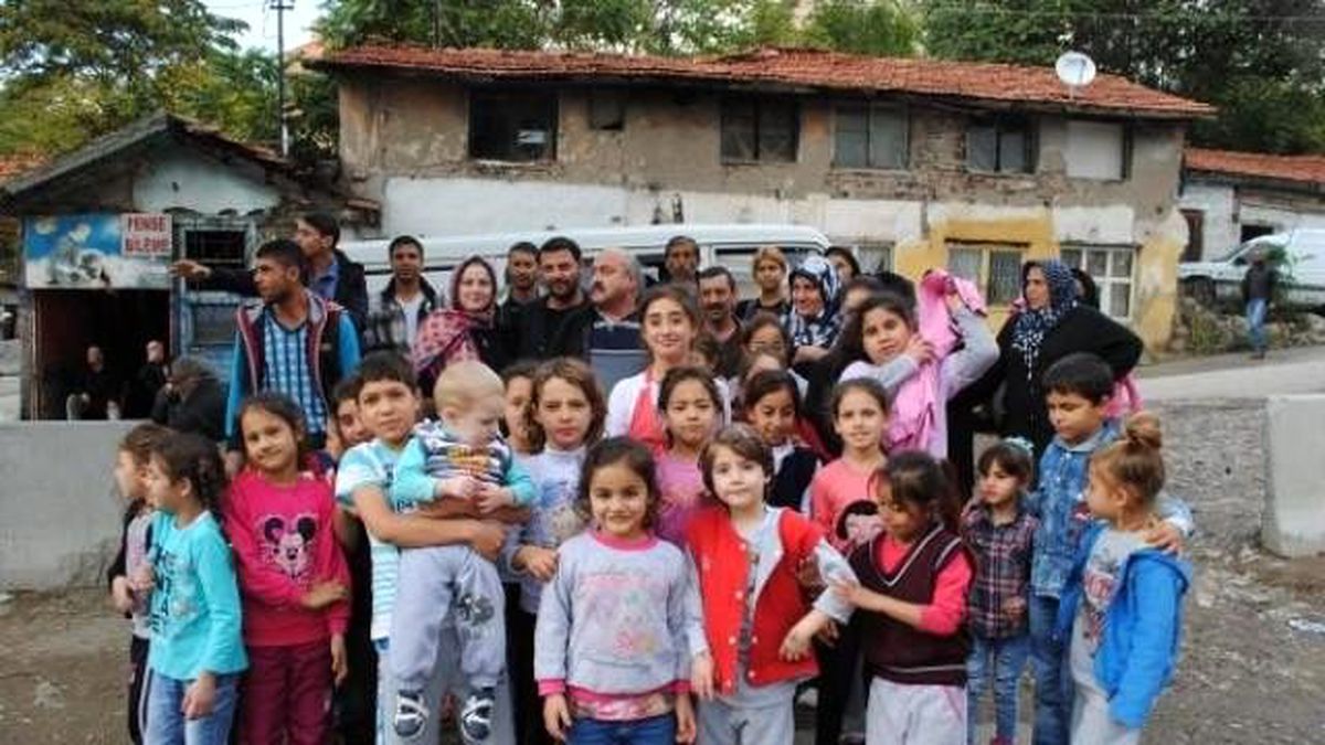 Başkentin Göbeğinde Okul İsteyip, Tinerci Endişesi Yaşıyorlar