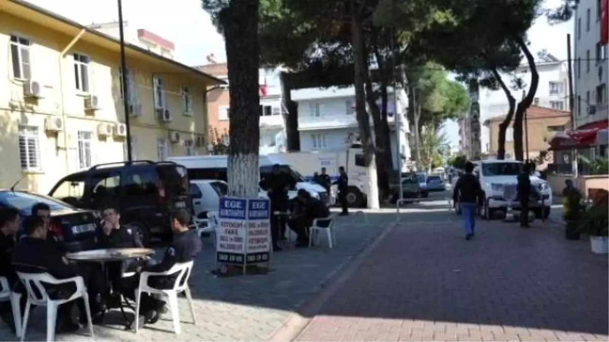 Germencik\'te \'Kobani\' Eylemine Polis Taşlayan 7 Kişi Gözaltında