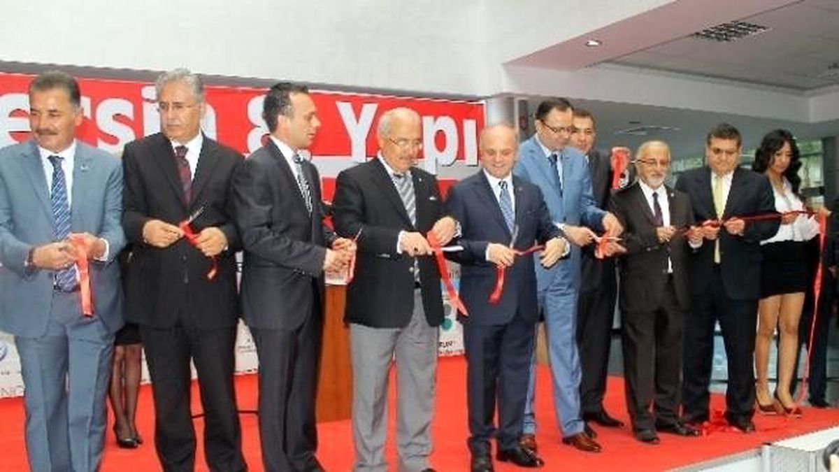 Mersin 8. Yapı Emlak, İnşaat ve Tedarikçileri Fuarı\' Açıldı