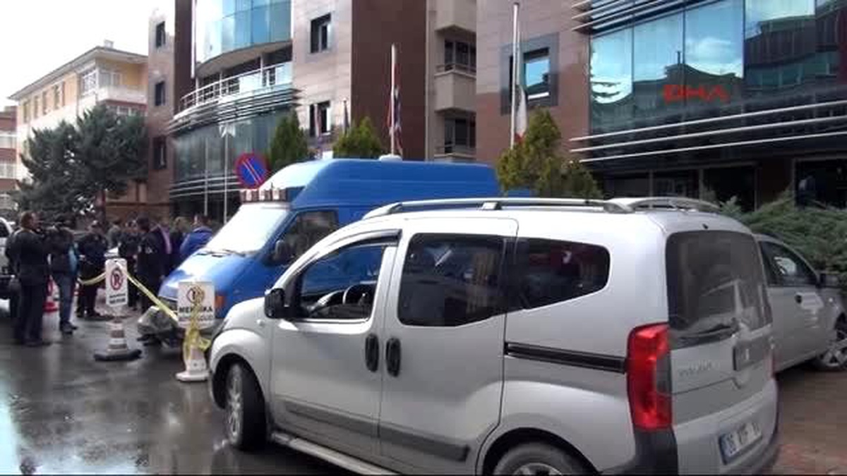 Üç Büyükelçiliğin Bulunduğu Binada Sarı Toz Alarmı