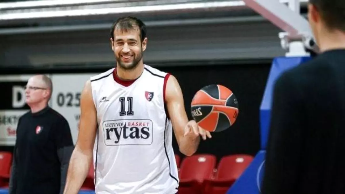 Basketbol: <br/>royal Halı Gaziantep\'te Transfer