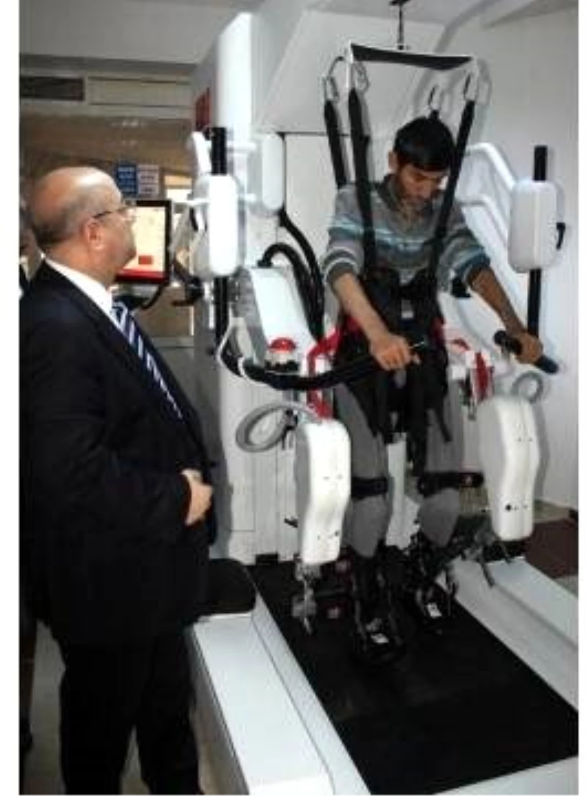 İbrahim Tatlıses\'i İyileştiren Robotik Sistem Erzurum\'da