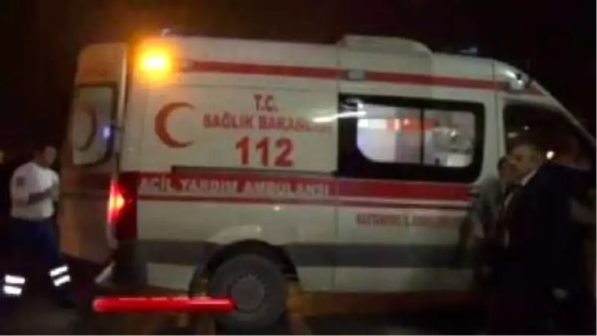 Kastamonu'da Otomobil Yayalara Çarptı: 2 Ölü