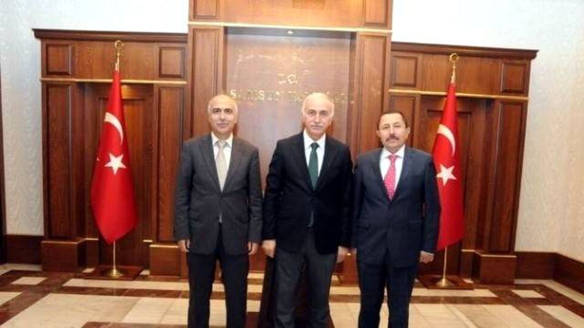 Vali Şahin\'e Ziyaretler