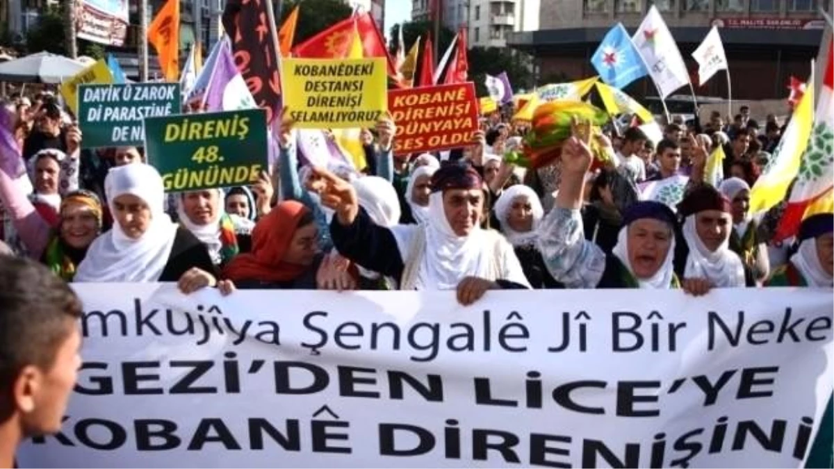 Adana\'da Kobani\'ye Destek Yürüyüşü