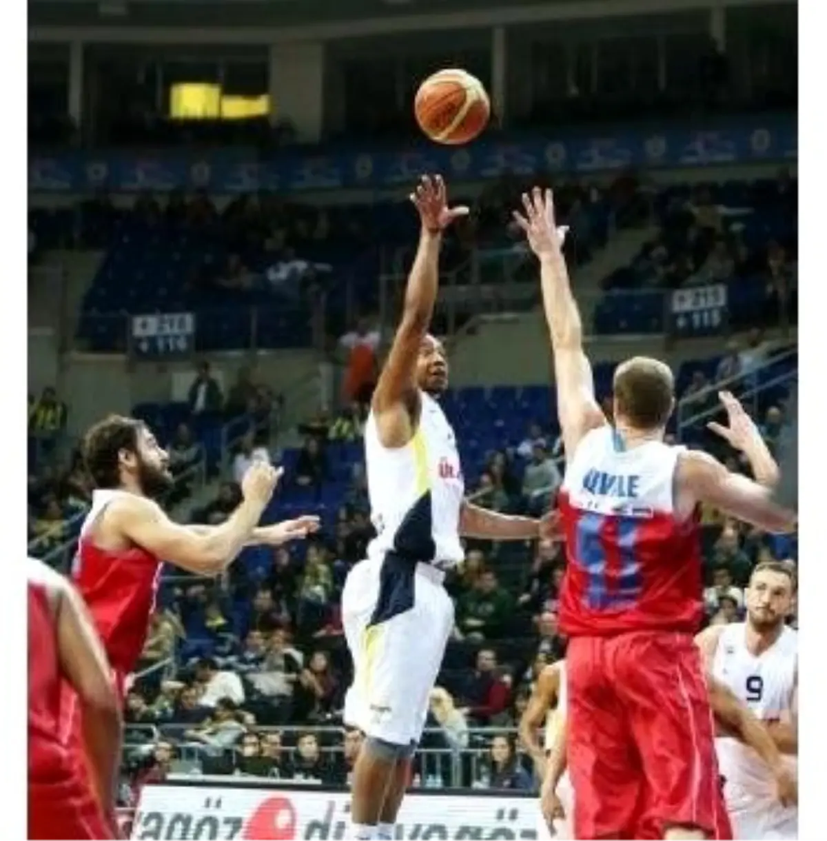 Fenerbahçe Ülker - Tofaş: 80-70