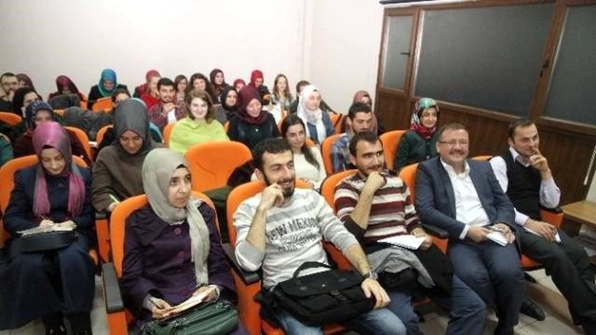 Gençlik Hizmetleri\'nde Akademik Düzeyde Eğitim Verilecek