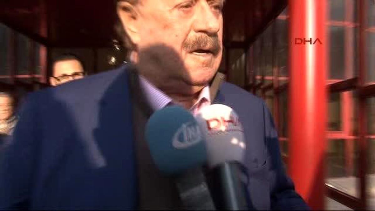 İlhan Cavcav, Aziz Yıldırım\'ı Bombaladı