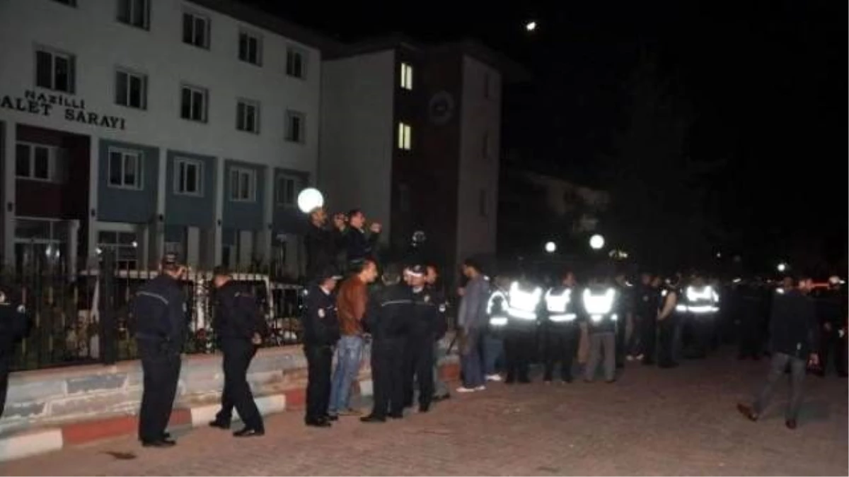 Nazilli\'deki Kobani Protestosuna 6 Tutuklama