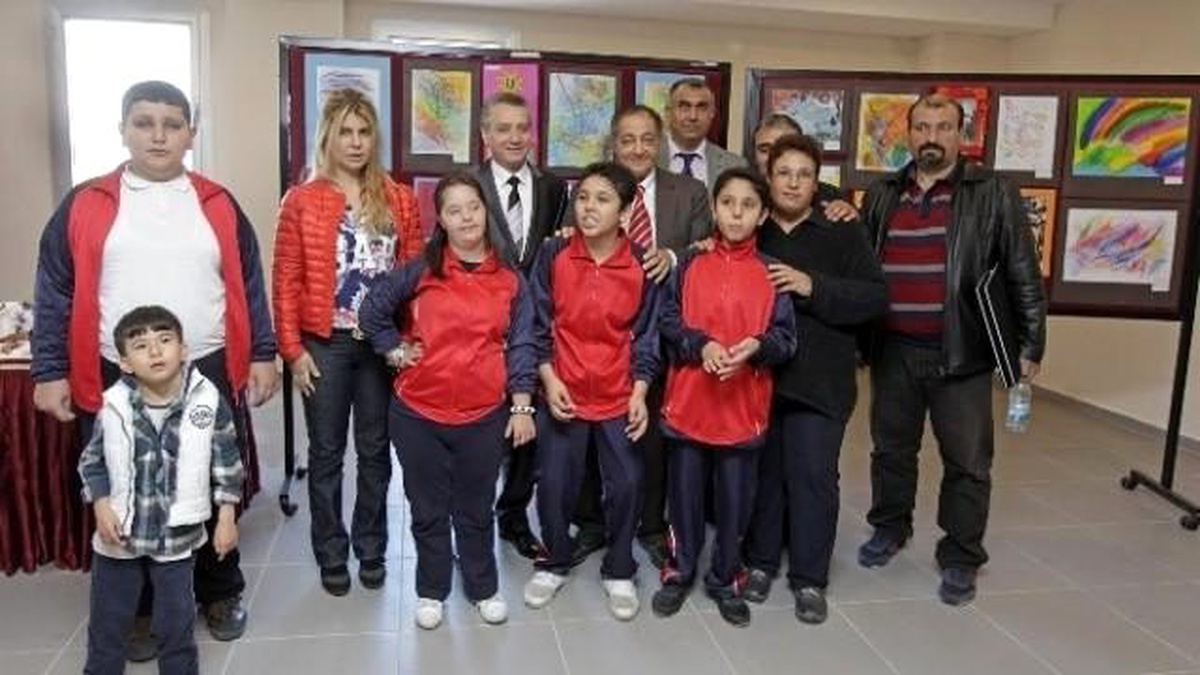 Yaşar Eğitim ve Kültür Vakfı\'ndan Anlamlı Tören