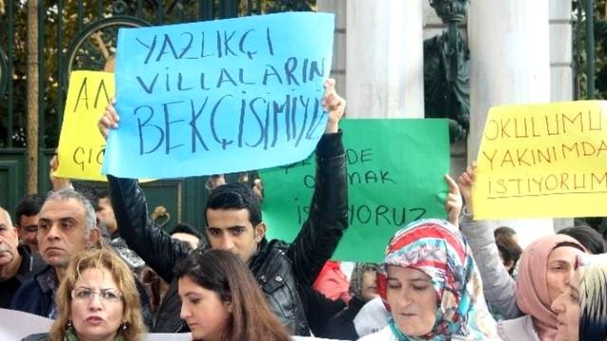Engelli Öğrenci Velilerinden "Okulumu Geri İstiyorum" Eylemi