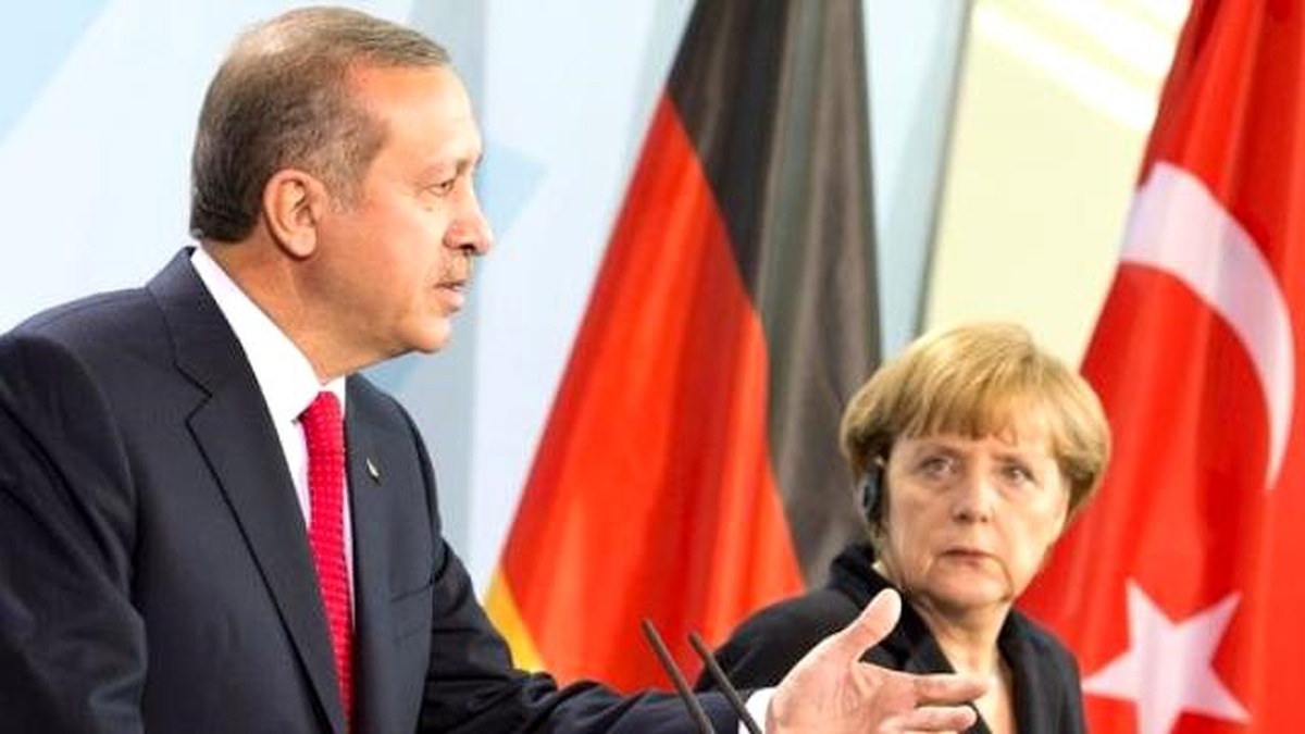 Hitler\'in Torunlarından Türkiye\'ye Ağır Hakaret!