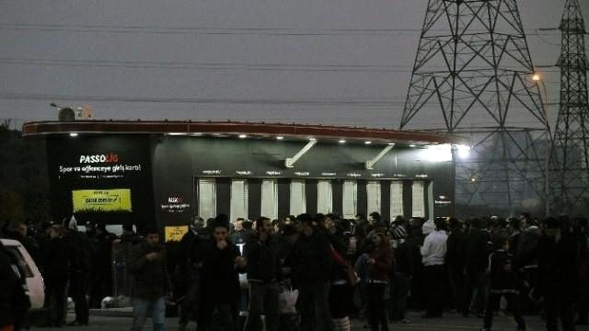 Takımlar Olimpiyat Stadı\'na Geldi