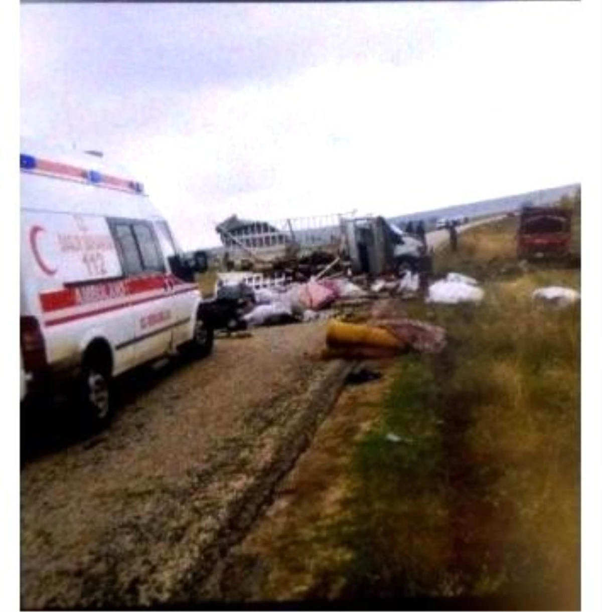 Kayseri\'de Tarım İşçilerini Taşıyan Kamyonet Kaza Yaptı
