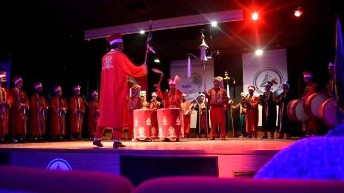 Aibü Mehter Takımı Gönülleri Fethetti