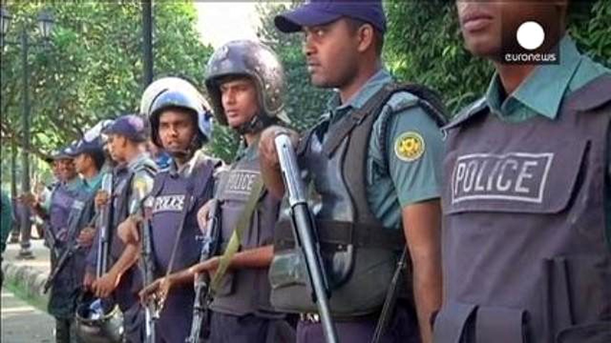Bangladeş\'te Cemaat-i İslami Partisi Liderlerine Verilen İdam Cezasına Onama