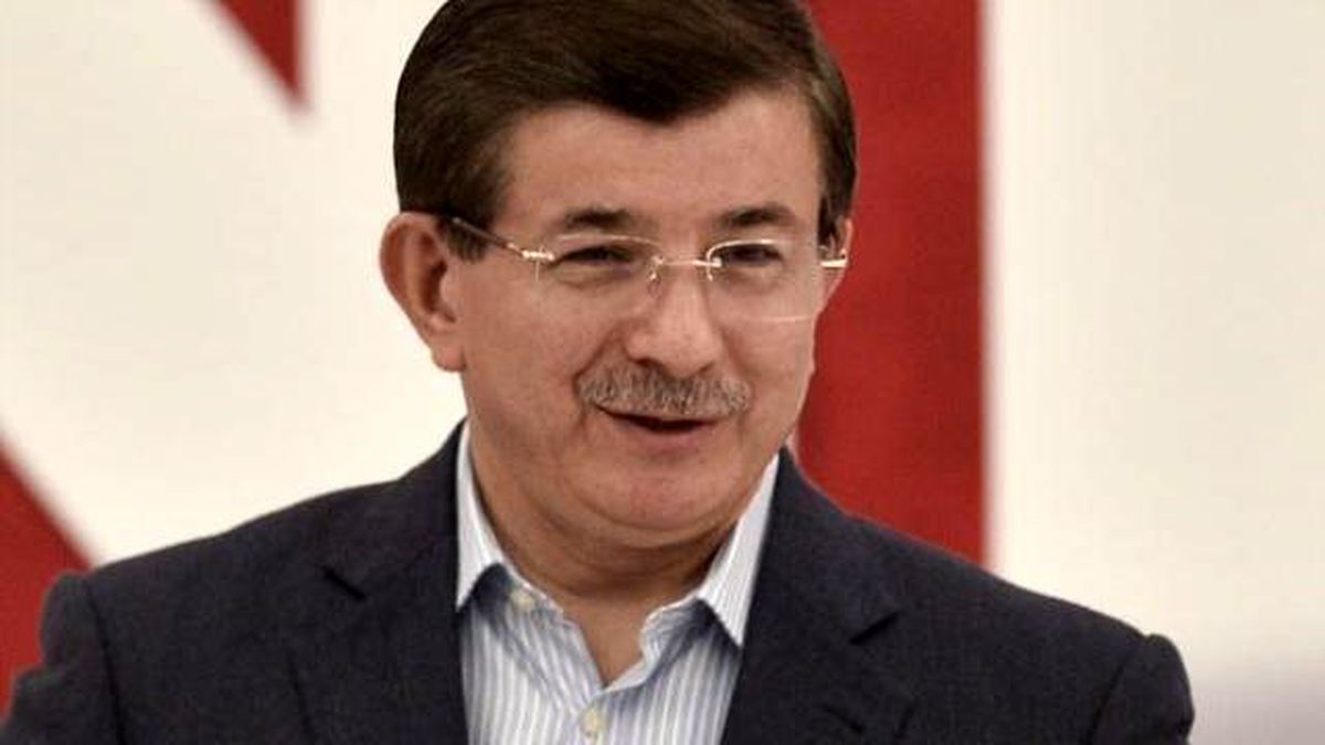 Başbakan Davutoğlu Afyonkarahisar\'daki Programına Bugün de Devam Edecek