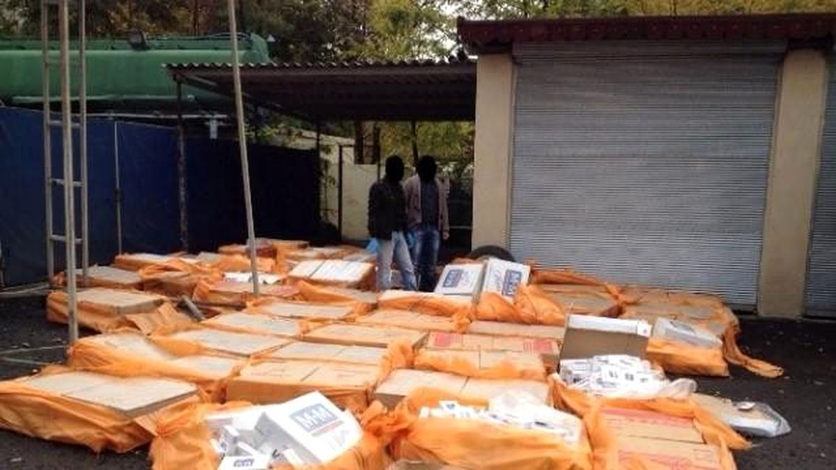 Batman\'da 53 Bin Paket Kaçak Sigara Ele Geçirildi