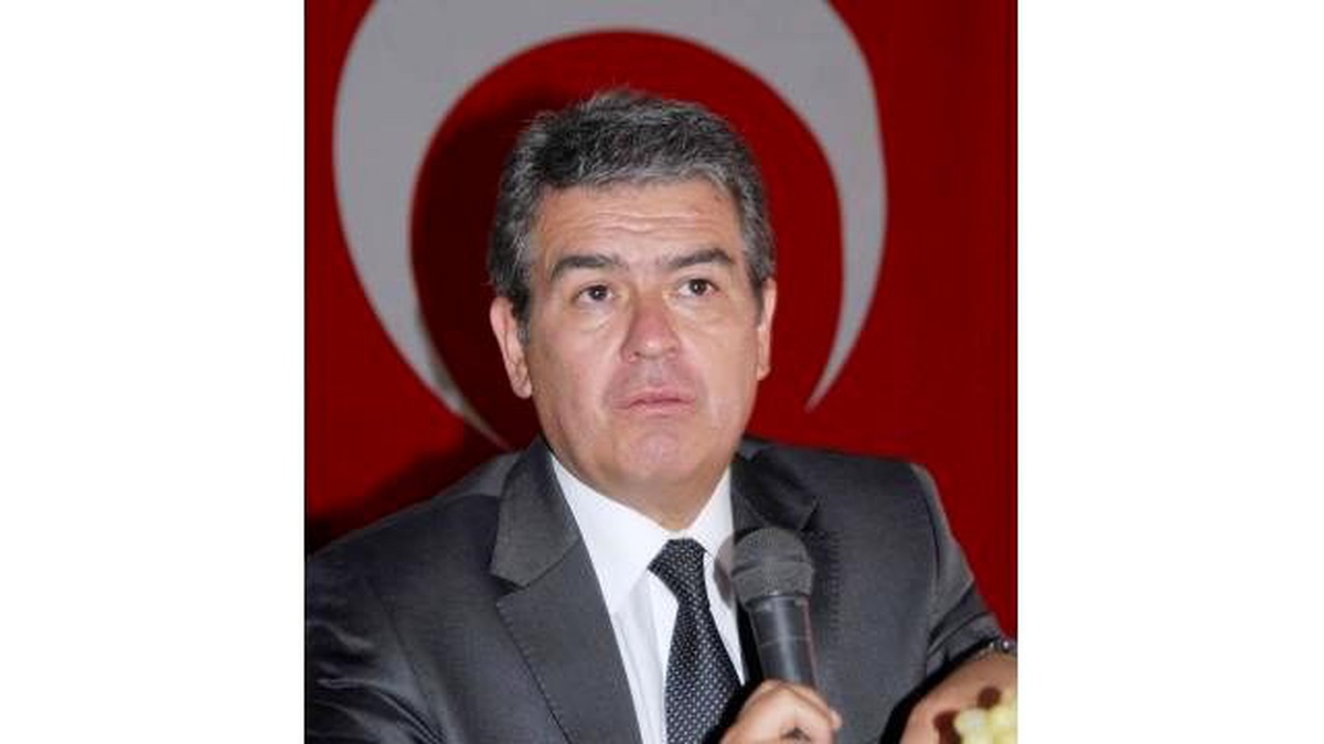 CHP Eskişehir Milletvekili Süheyl Batum\'dan Emine Ülker Tarhan\'a Destek