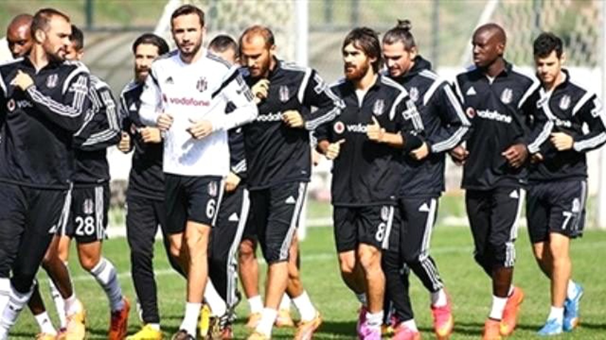 Beşiktaş\'ta Gözler Partizan Maçına Çevrildi