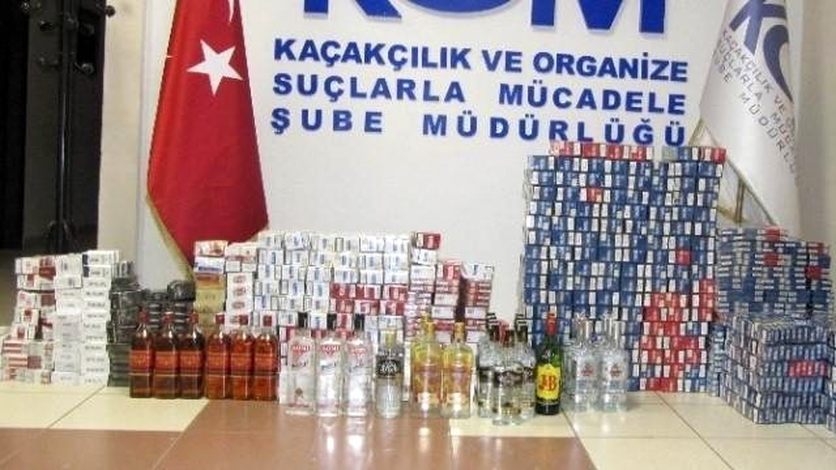 Depoda 4 Bin 544 Paket Kaçak Sigara Ele Geçti